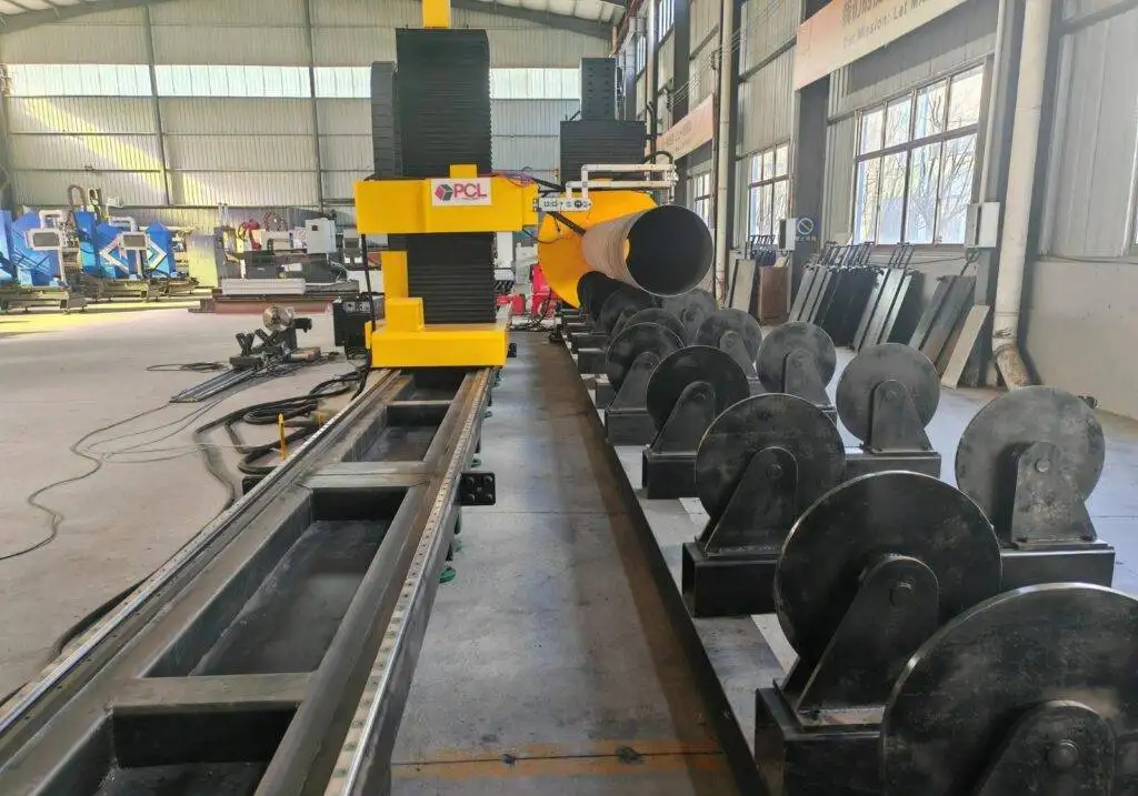 Beam Processing Center with Arc Voltage Control for for Shipbuilding