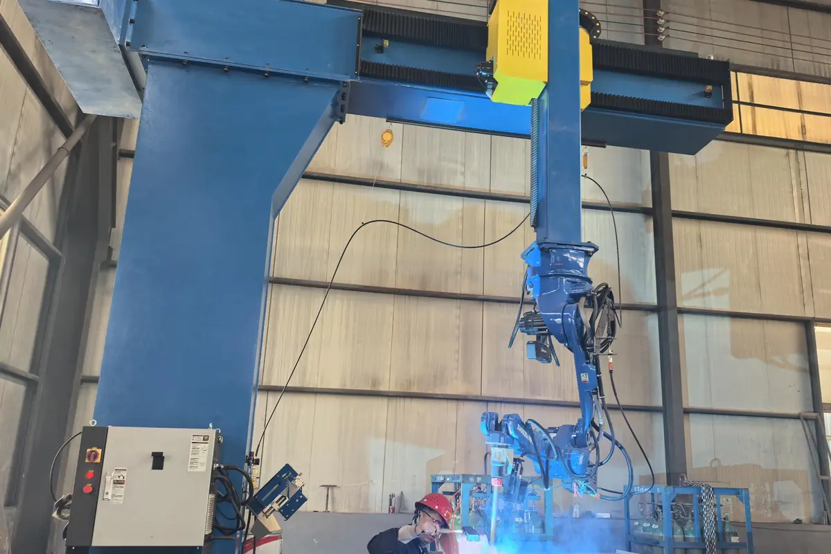 9-axis cantilever welding robot welding box girder seams