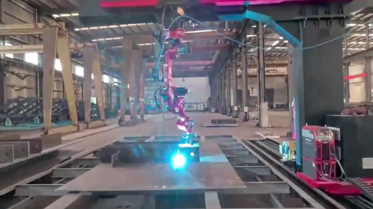 8-axis cantilever welding robot welding asymmetric diaphragms